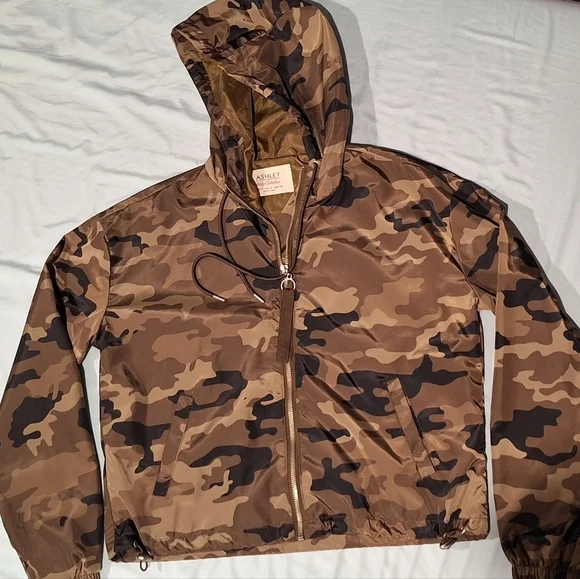 NWOT Ashley, by 26 international Utility collection Camo Jacket - Picture 5 of 6
